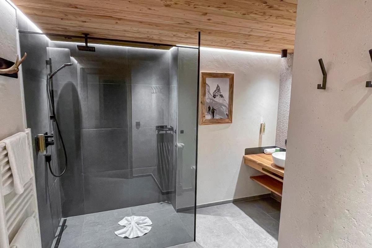 Naturlodge Ladis Ehemals Alpenlodge Alexander Inklusive Sommer Bergbahnticket Exterior photo